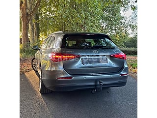 Voiture - Mercedes - CLASSE C (photo 4)