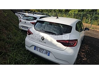 Voiture - Renault - CLIO - 2019 - 92189km (photo 4)