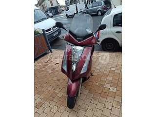 Moto - Scooter - Honda - FES125