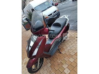Moto - Scooter - Honda - FES125 (photo 3)
