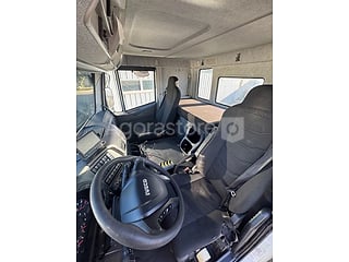 Camion - IVECO (photo 4)