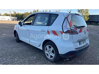 Voiture - Renault - MEGANE - 2015 - 146354km (photo 4)