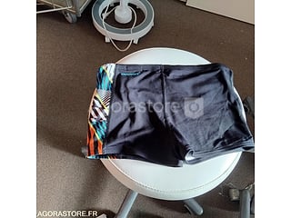 lot de 85 maillots de bain Speedo (photo 5)