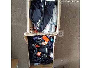lot de 85 maillots de bain Speedo (photo 4)