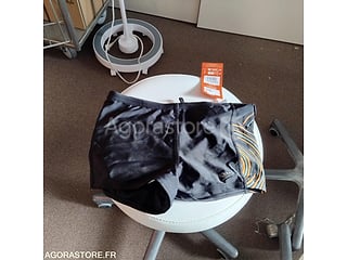 lot de 85 maillots de bain Speedo (photo 6)