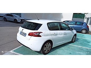 Peugeot - 308 - 2017 - 123472 kms- 110 CV (photo 4)