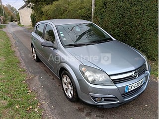 Voiture - Opel - ASTRA (photo 4)