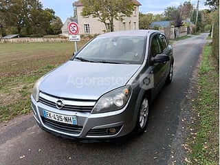 Voiture - Opel - ASTRA (photo 5)