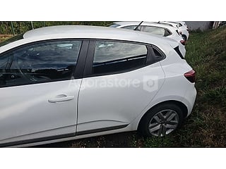 Voiture - Renault - CLIO - 2021 - 101861km (photo 4)