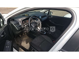 Voiture - Renault - CLIO - 2019 - 112657km (photo 4)