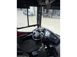VOLVO (photo 5)