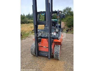 Manutention - Levage - Fenwick - H35T (photo 5)