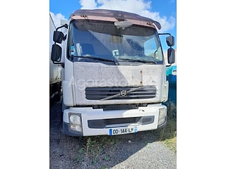 Porteur fourgon 19t hayon Volvo - FL- R51471