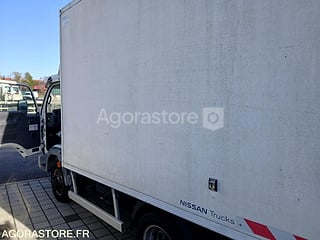 VEHICULE CABSTAR NISSAN (photo 4)