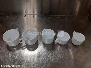 LOT VAISSELLE DIVERS ASSIETTES, TASSES, ETC (photo 5)