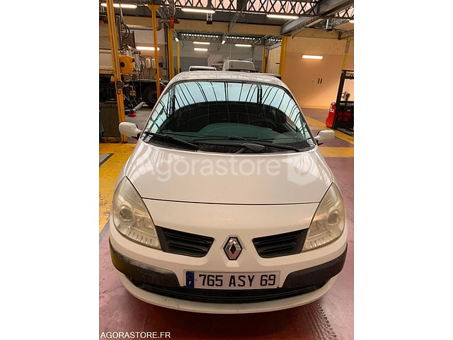 G RENAULT SCENIC 765ASY69