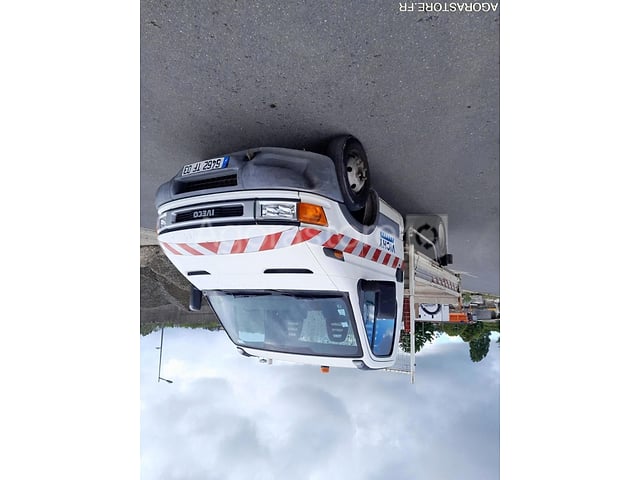 IVECO CAMIONNETTE BENNE