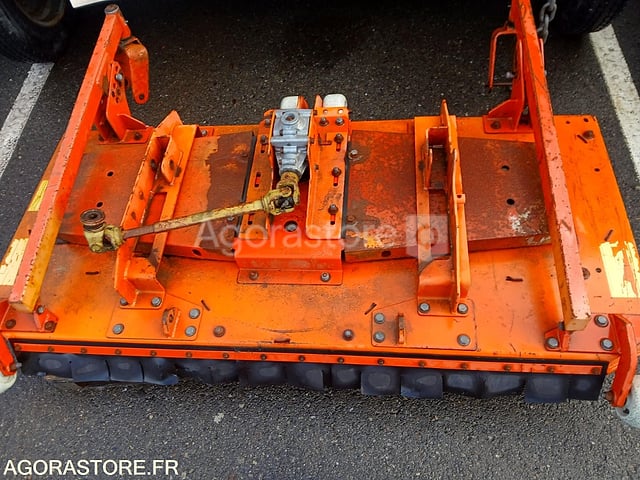 PLATEAU DE COUPE TONDEUSE KUBOTA