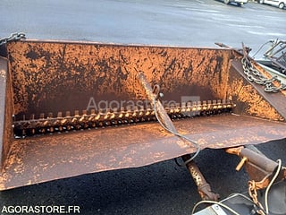 SABLEUR TRACTE (photo 3)