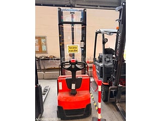 CHARIOT BT SWE120 ELECTRIQUE R485 CAT 2 PARC 1089
