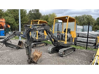 Pelle - Volvo - EC15 - 3931