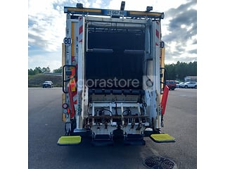 Camion poubelle - Renault - D WIDE (photo 4)
