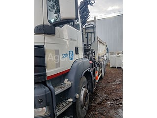 Camion tribenne grue- M.A.N. - TGS 26-440 (photo 4)