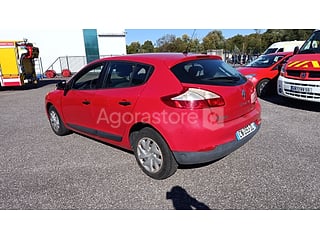 Voiture - Renault - MEGANE - 2012 - 297459km (photo 6)