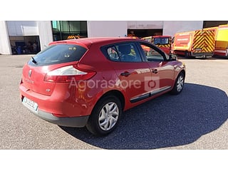 Voiture - Renault - MEGANE - 2012 - 297459km (photo 5)