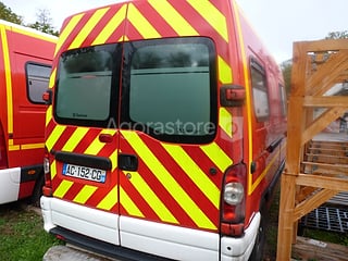 Fourgon - Renault - MASTER Ancienne Ambulance Modifiée en VTU (photo 2)