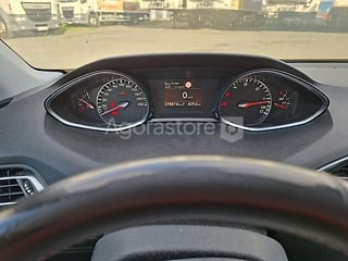 Peugeot 308 SW - 1.5 HDI 100cv - 2018 - 278874km (photo 5)