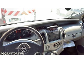 Camionnette - Opel - VIVARO - 2005 - 127927km - CQ148LR (photo 4)