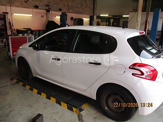 Peugeot 208 PAR 1465 - 2014 - 85 273 km (photo 4)