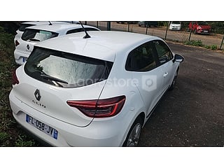 Voiture - Renault - CLIO - 2019 - 131135km (photo 3)