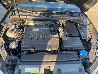 Voiture - Audi - A3 sportback (photo 4)