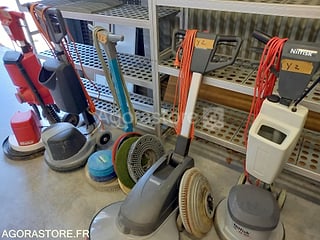 Lot monobrosses