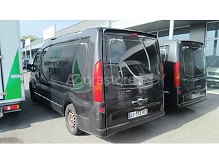 Fourgon - Renault - TRAFIC - 135412 km - 2005 (photo 2)