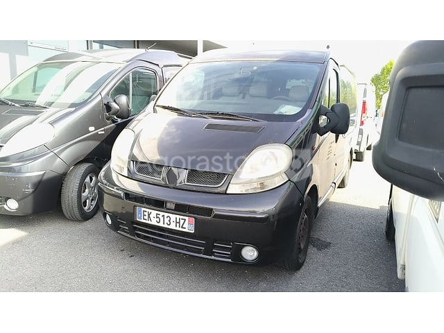 Fourgon - Renault - TRAFIC - 135412 km - 2005