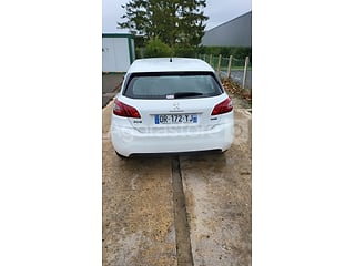 Voiture - Peugeot - 308 (photo 4)