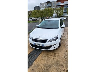 Voiture - Peugeot - 308 (photo 2)