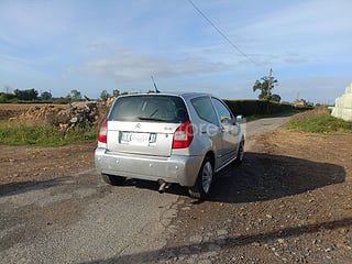 Voiture - Citroën - C2 (photo 4)