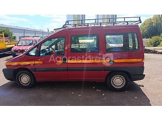 Fourgon - Citroën - JUMPY - 2004 - 31204 km - 4573NE52 (photo 5)