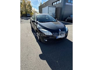 Voiture - Renault - MEGANE (photo 5)