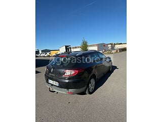 Voiture - Renault - MEGANE (photo 6)