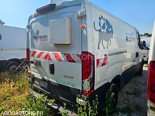 Hydrogommeuse Haute Pression Iveco 35S14N - 2023 - 38714km (photo 3)