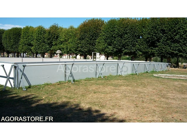 Terrain de soccer auto stable