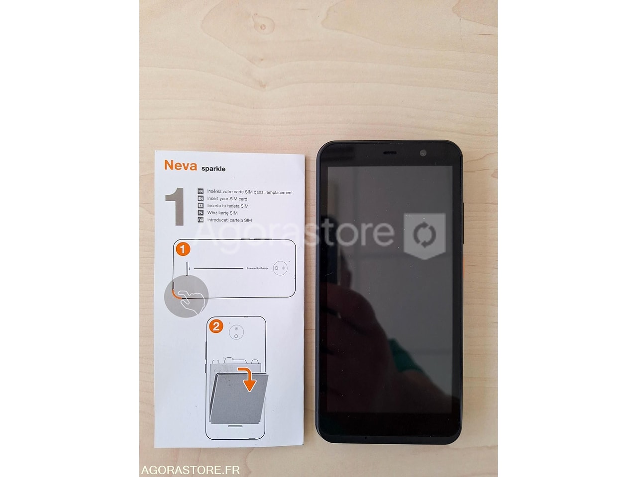Lot de 92 téléphones Neva Sparkle d'occasion aux enchères - Agorastore