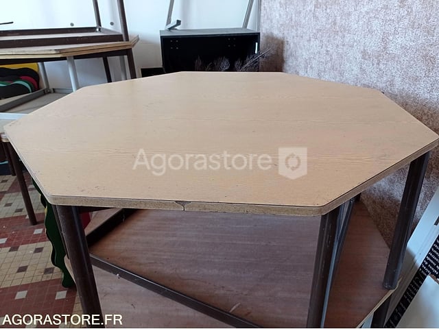Petite table octogonale enfants de maternelle (1)
