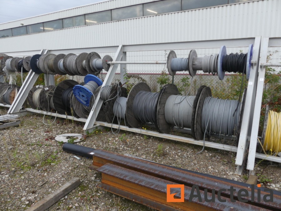 Rack lourd pour bobines de câble - Autres matériels TP - Dévidoir pour ...