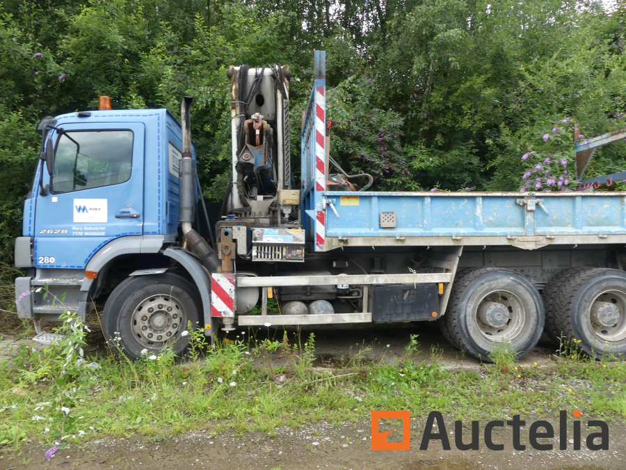 Camion Benne Mercedes-Benz Arocs avec grue et accessooires